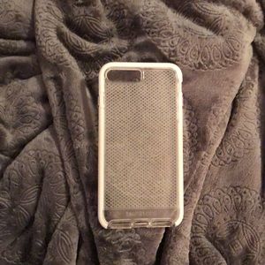 iphone 7 plus and 8 plus tech21 mesh case